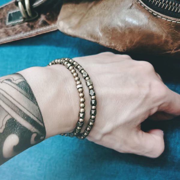 Snowland Muse Vintage Distressed Simple Design Copper Brass Beads Wealth Bracelet - Image 4