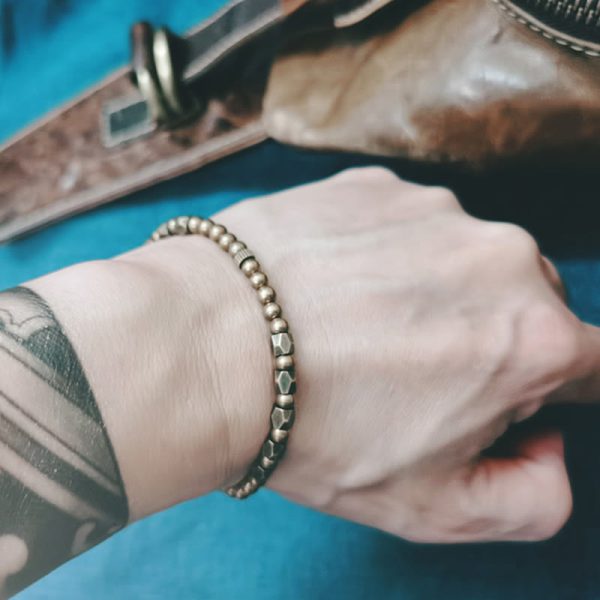 Snowland Muse Vintage Distressed Simple Design Copper Brass Beads Wealth Bracelet - Image 3